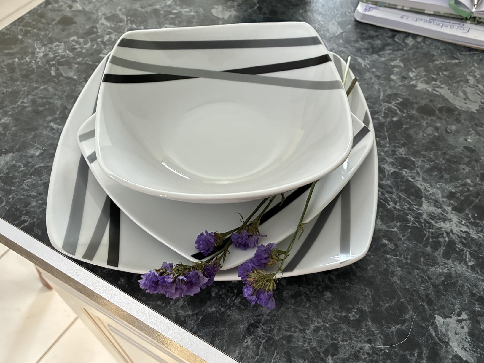 Lenox Modernist Square Dinnerware Set (16-Piece)